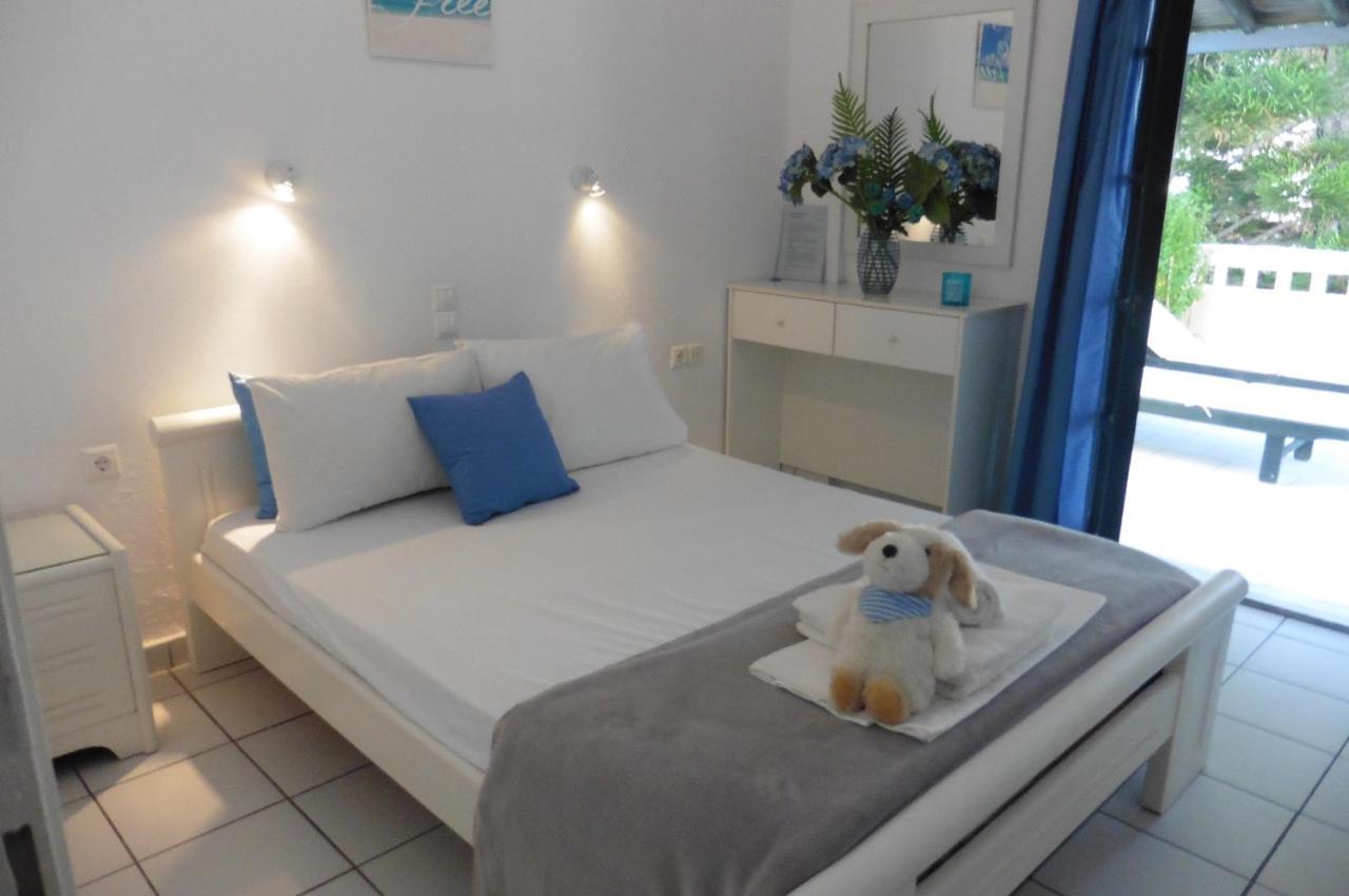 Julies Apartments Kokkini Hani Esterno foto