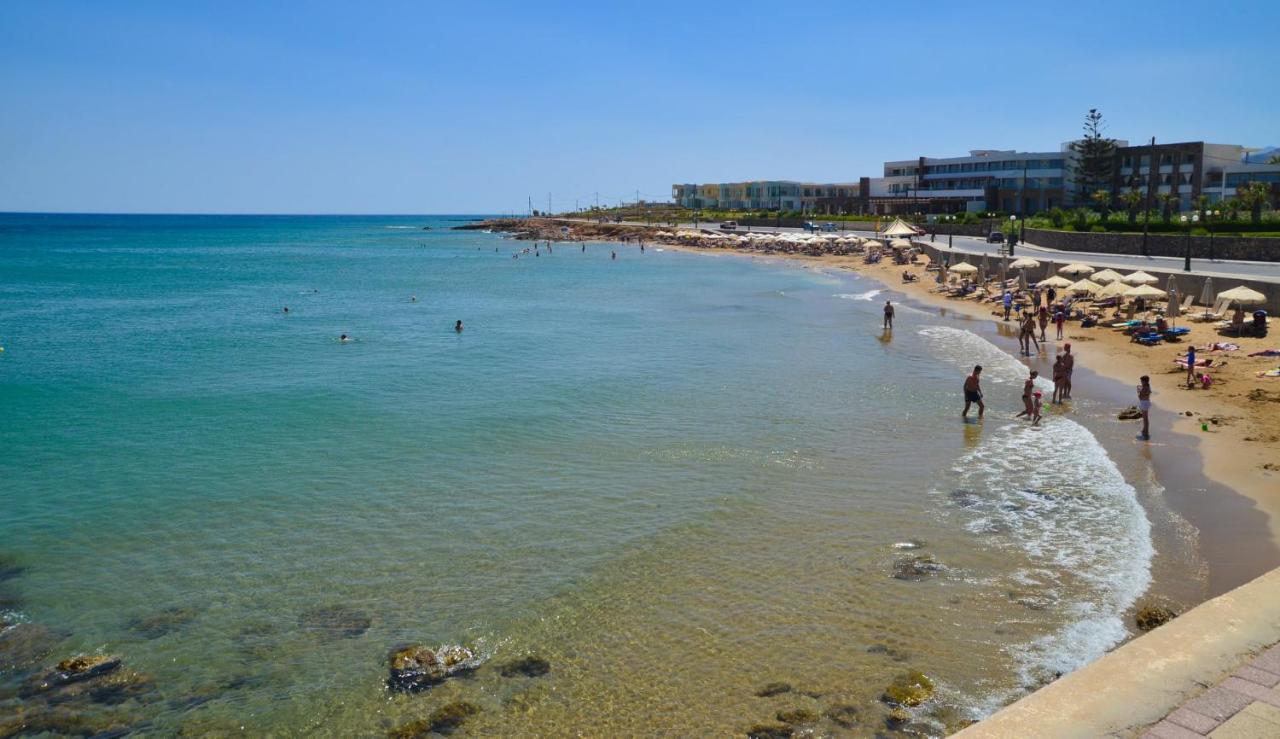Julies Apartments Kokkini Hani Esterno foto