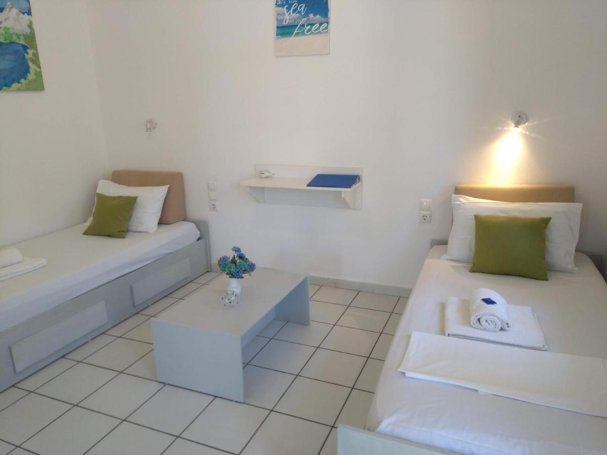 Julies Apartments Kokkini Hani Esterno foto