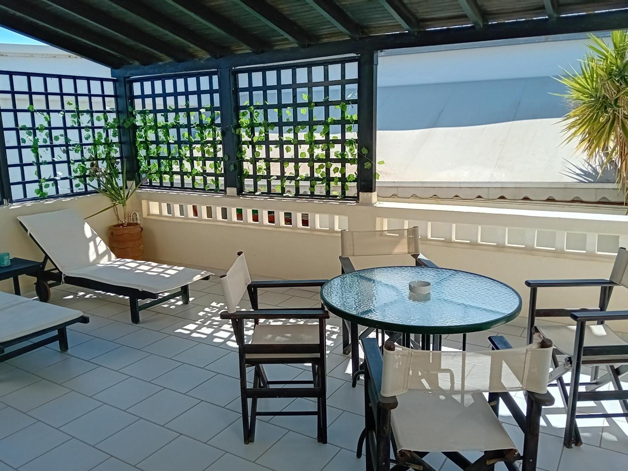 Julies Apartments Kokkini Hani Esterno foto
